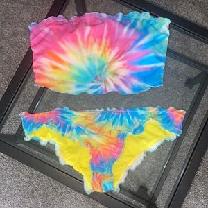 Tie Dye Bikini 🔥😭